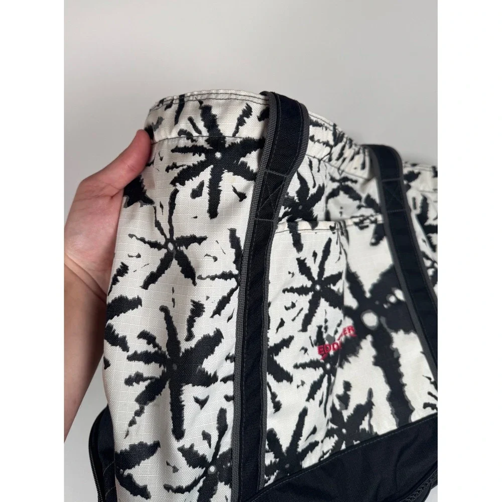 Eddie Bauer Large‎ Collapsible Multicolored Casual Tote Travel Bag